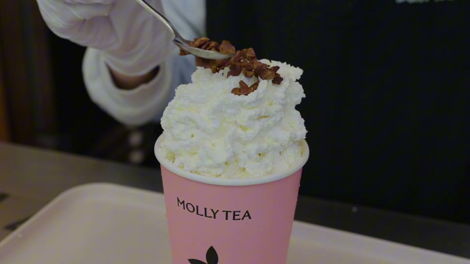 团队项目素材中的 Molly Tea 饮品特写